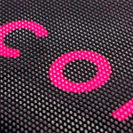 LONA MESH (BRILLANTE) GF PENDONES ABAJO DE 100 METROS CUADRADOS