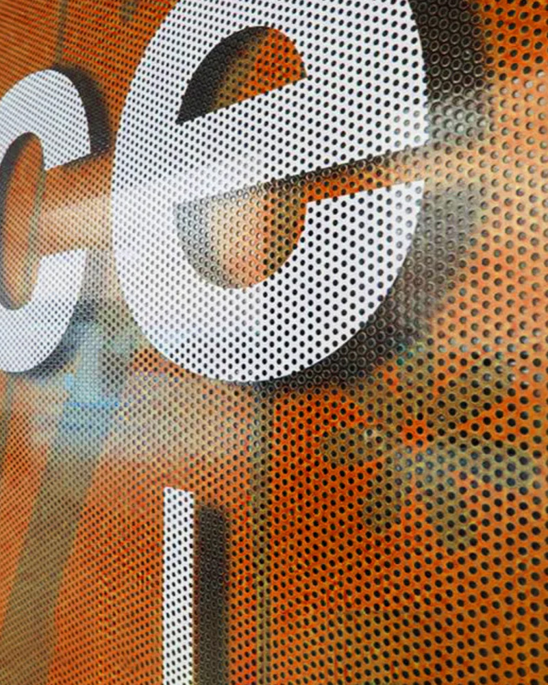 Vinil Microperforado Brillante UV